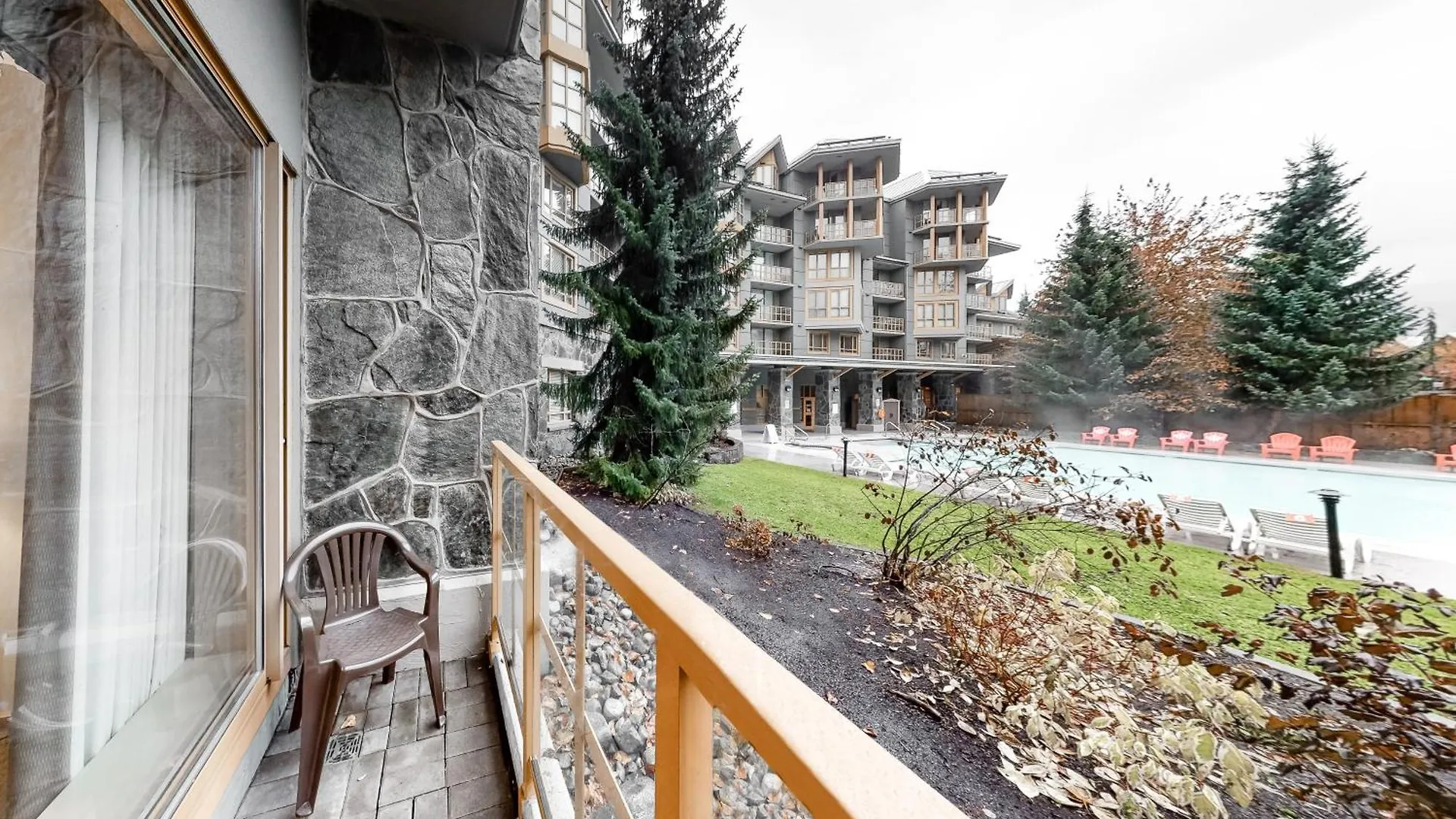 Cascade Lodge Whistler Apartment