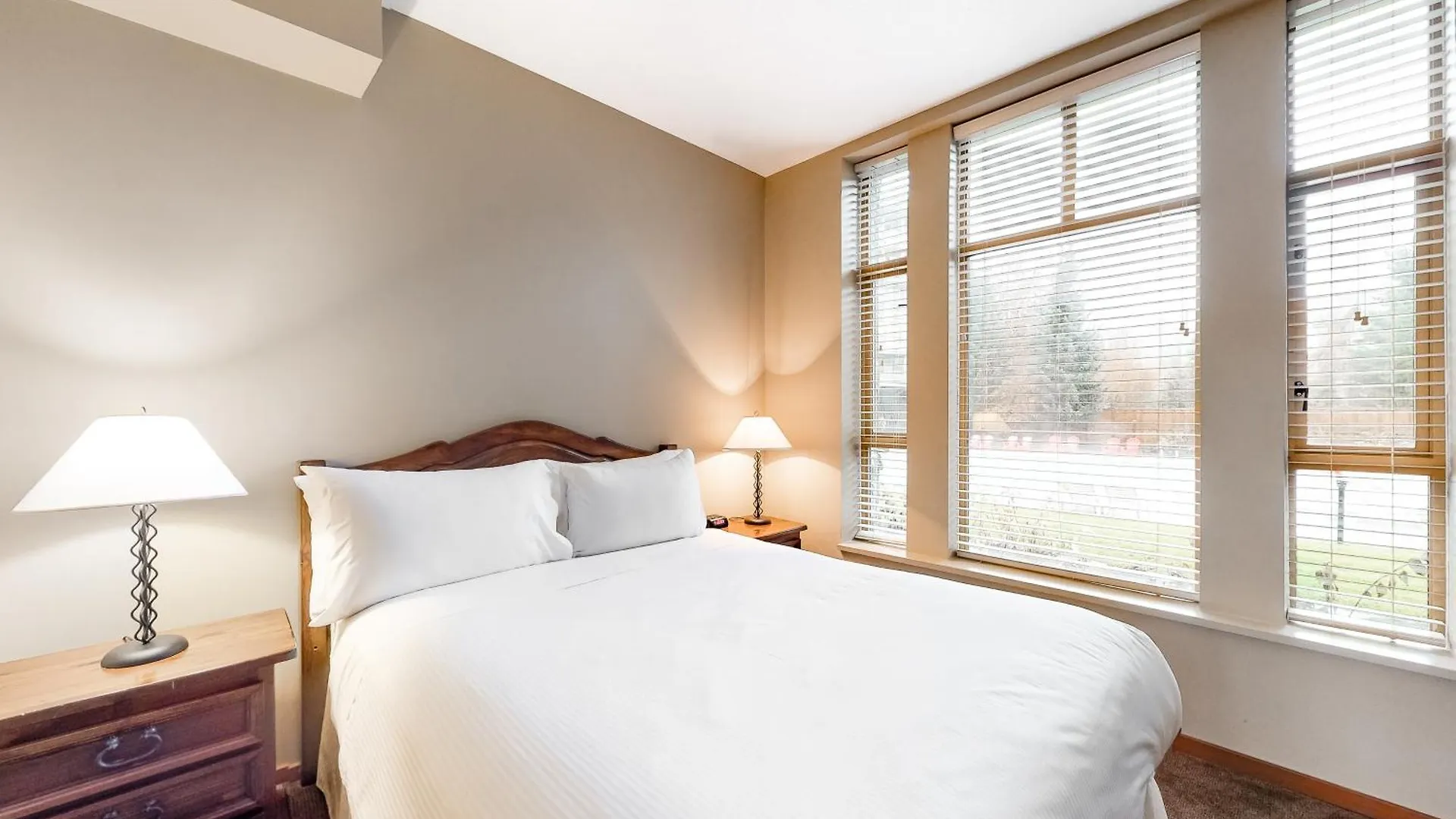 Apartment Cascade Lodge Whistler Canada