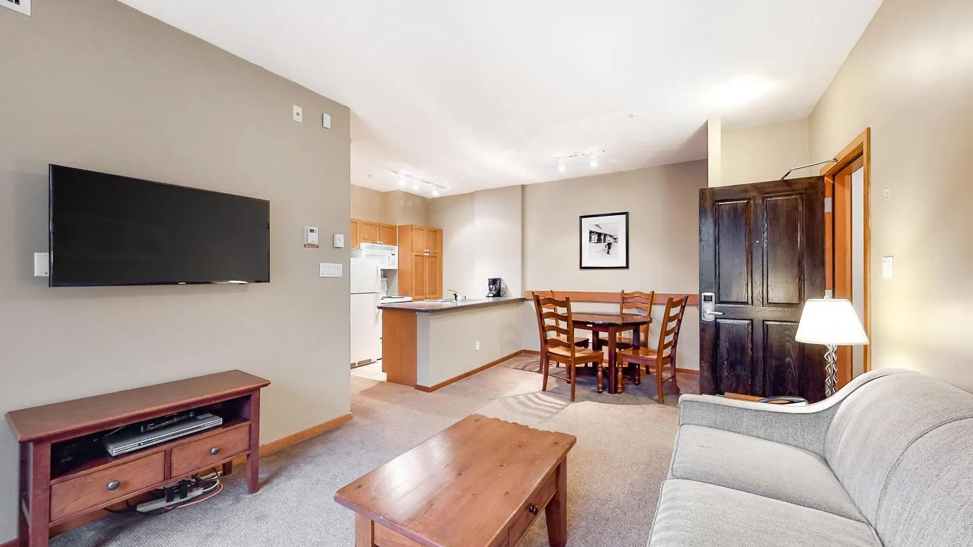 Cascade Lodge Whistler Apartment