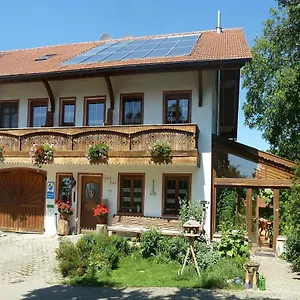 https://wagnerhof-aschau-am-inn.com-bavaria.com