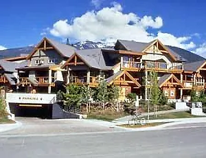 Glacier's Reach 115b Apartment