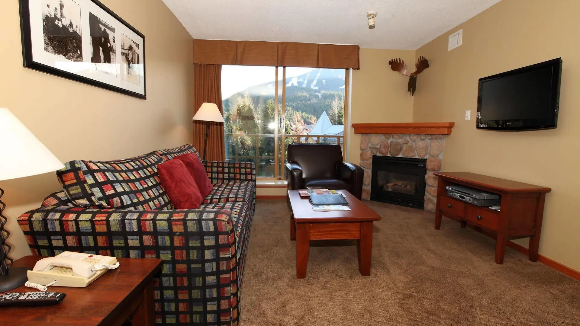 Cascade Lodge Whistler