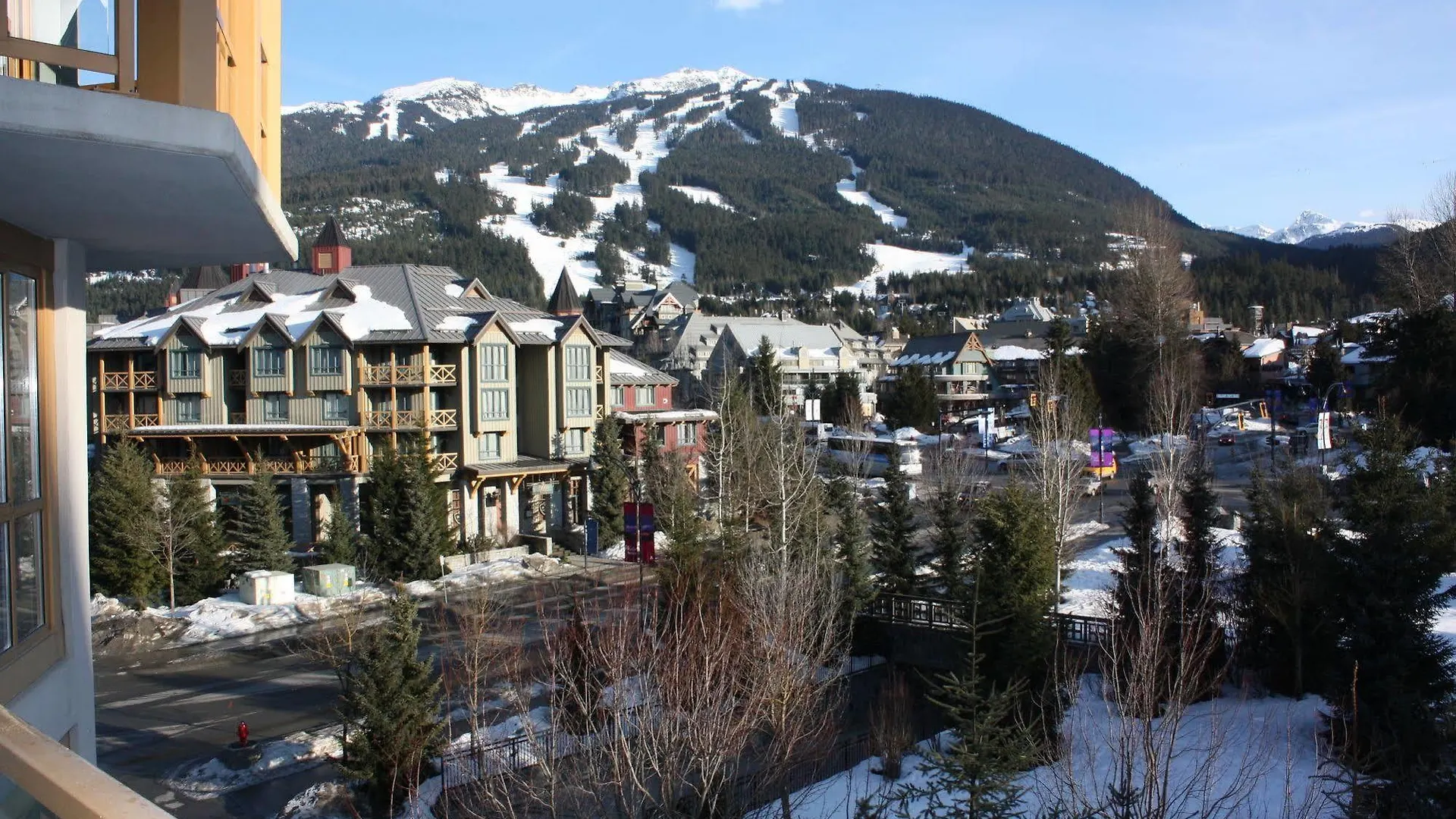 Cascade Lodge Whistler