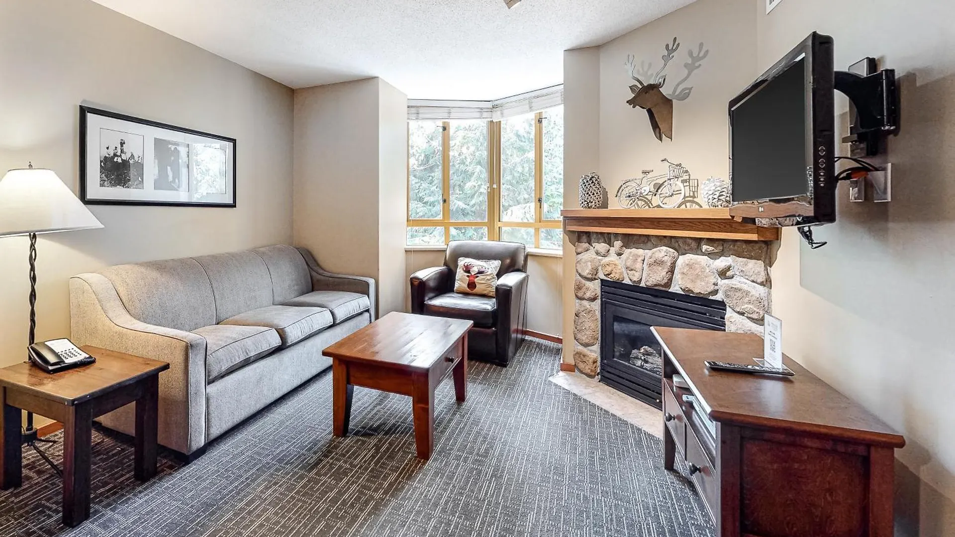 Cascade Lodge Whistler