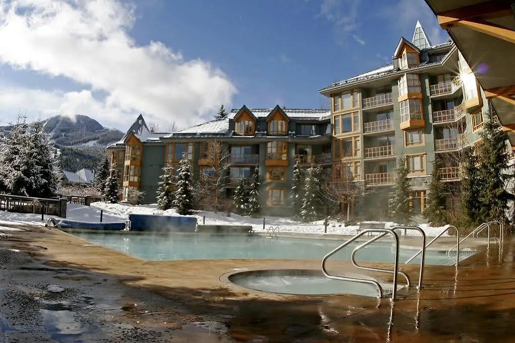 Cascade Lodge Whistler 0*,